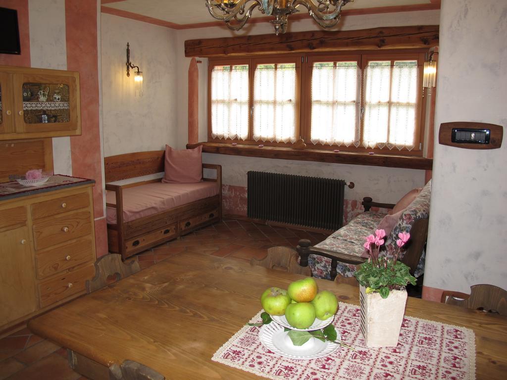 Agriturismo Alpenvidehof Coredo Quarto foto